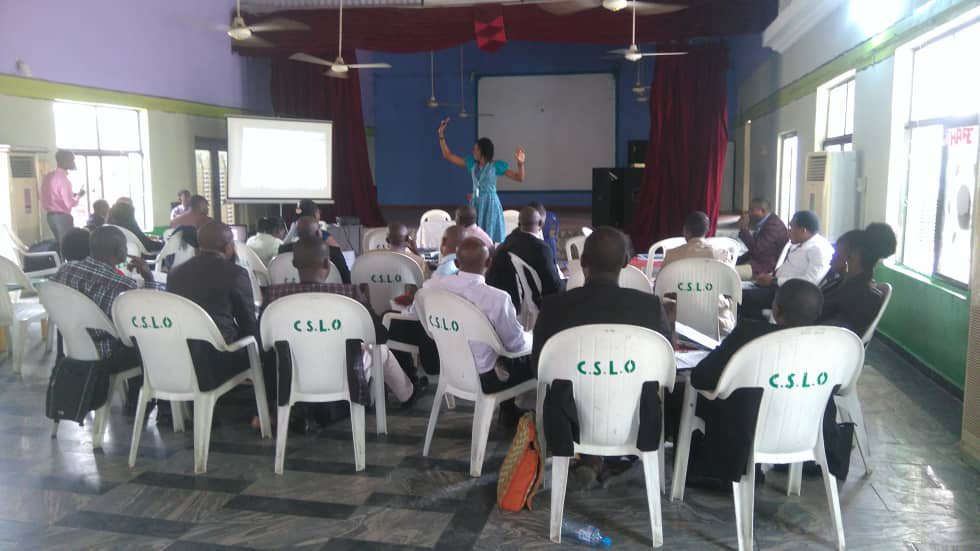 Educators attending a Fliplearn training session